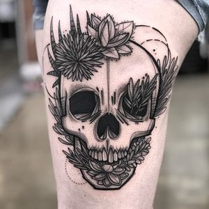 Skull with plants growing out of it done by David Brown from Wolfgang Social Club (Montreal, Quebec). Tattoo done during Northern Ink Xposure 2018 at Metro Convention Centre.Photo Taken from @davidbrowntattoo on Instagram_#blackink #BlackworkTattoos #blackwork #blackworktattoo  #skulltattoo #skull #skullandplants #plants #lifeafterdeath #life #death #thightattoos #thigh #wolfgangsocialclub #northerninkxposure #nix2018 #davidbrowntattoo