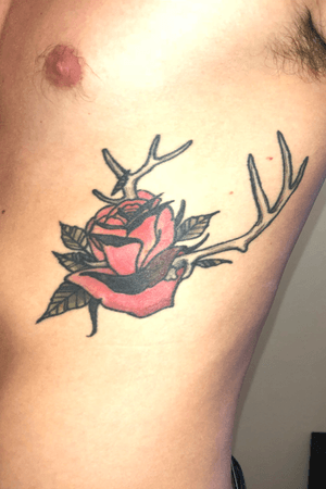 Rose and antlers : left side ribs 