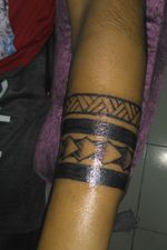 Wristband tribal tattoo 