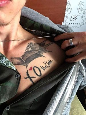  #tattoooftheday #xo #xotilweoverdose #theweeknd #thtattoo #tattoo #tatuaje #musictattoo #theweekndtattoo #bucuresti #romania #muzica #music #salontatuajebucuresti #salontatuaje www.tatuajbucuresti.ro 