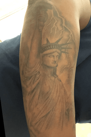 Statue of liberty done at portcity tatto by ernie @ernie_portcity on instagram #Patriot #patriotic #patriotism #ladyliberty #statueofliberty 