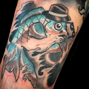 Gangster goldfish!! Love taking japanese work and making it to suit the person im tattooing! #tattoooftheday #japanesetattoo #asiantattoo #losangelestattoo