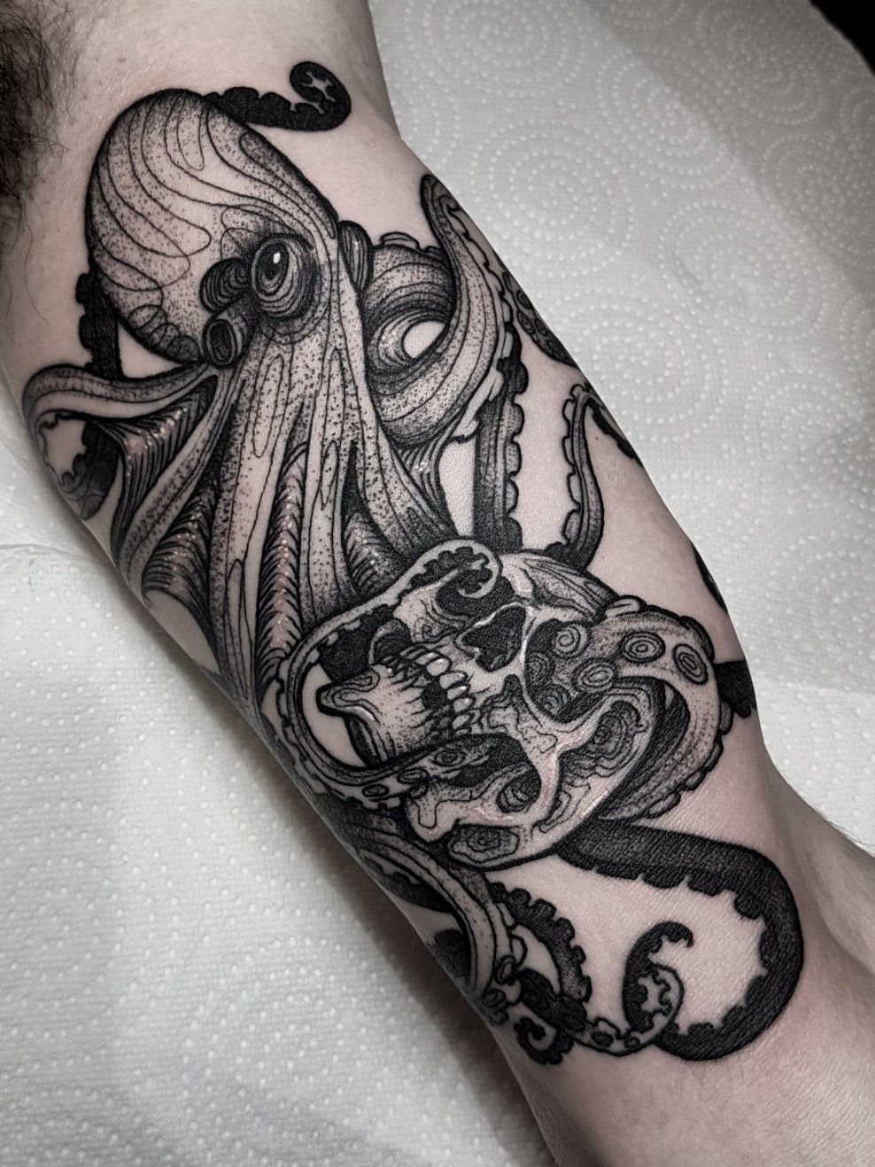 Skull Octopus  Tatuajes extraños Tatuaje gótico Tatuajes creativos