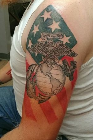 Eagle, Globe, and Anchor with American Flag 