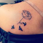 Classic walk-in tattoos #rose #flower #lineworktattoo #linework #dovetattoo #doves #dove 