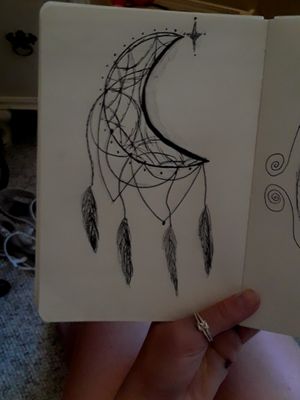 A moon dream catcher😊 something ive been wanting to get on my rib
