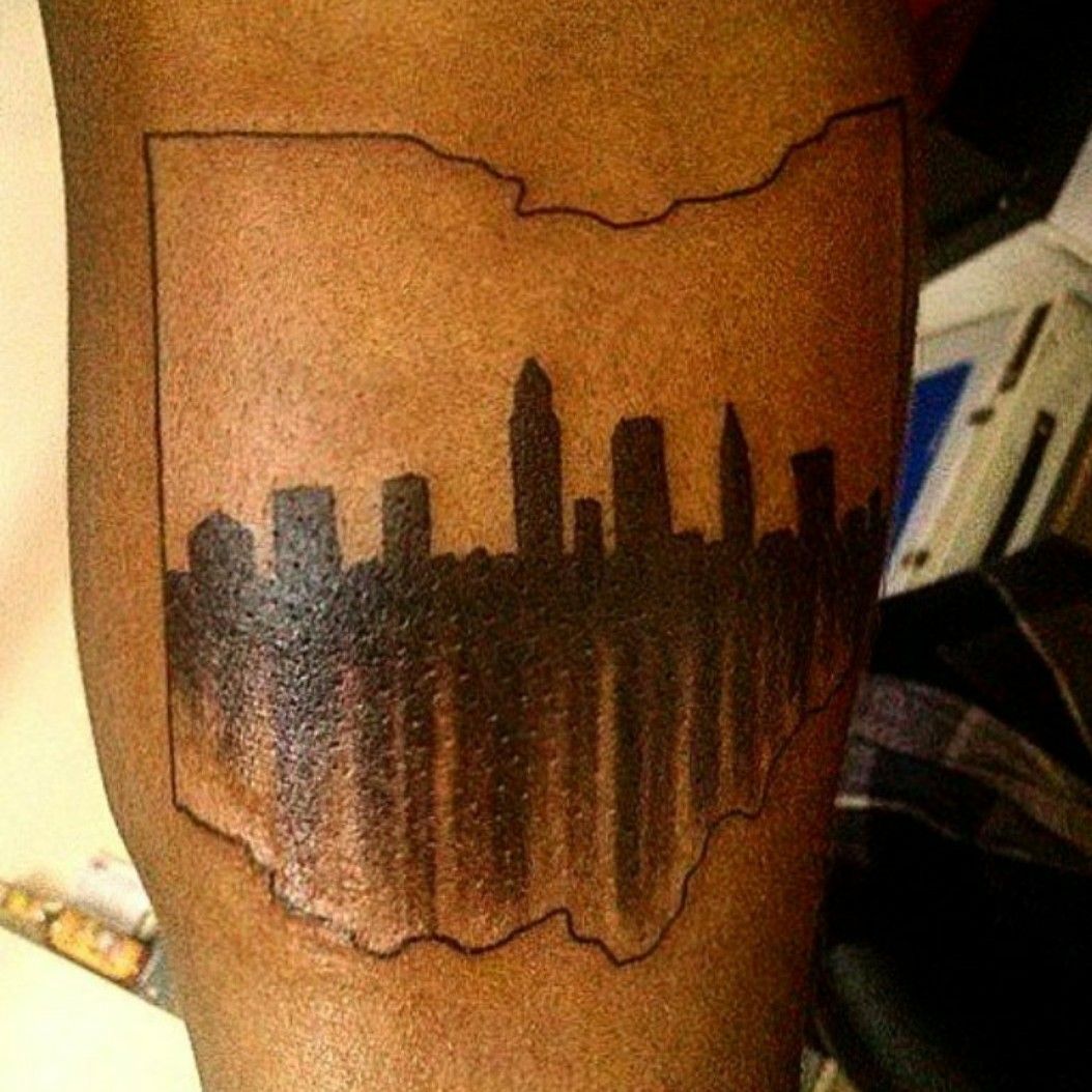 Pin by Adrianne Deffren on Tattoos  Cincinnati tattoo Skyline drawing Skyline  tattoo