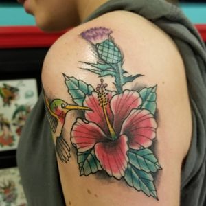 Hummingbird with hibiscus and Scottish thistleArtist: Chris DeAngel 
