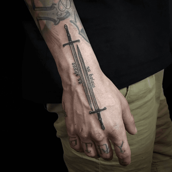 Tattoo uploaded by Yasmin Borges • As above, so below! #asabovesobelow #sword #handtattoo #medieval #medievalart #YasminBorges • Tattoodo