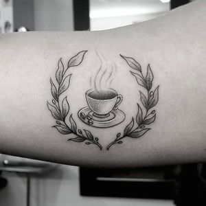 I <3 you coffee! Tattoo by Katleen #katleen #katleentattoo #coffeetattoos #illustrative #linework #coffee #caffeine #leaves #nature #branch #coffeebeans #coffeecup #cup