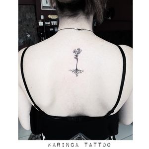 🍃 Instagram: @karincatattoo #tree #back #treetattoo #tattoo #tattoos #tattoodesign #tattooartist #tattooer #tattoostudio #tattoolove 