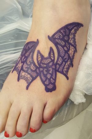 Lacework bat #tattoo #lacework #laceworktattoo #bat #gothictattoo #picoftheday 