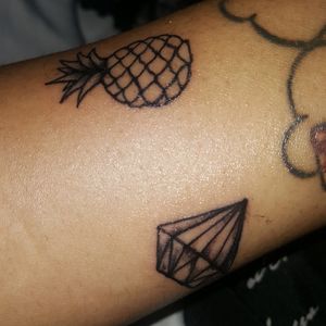 My fun little tattoos showing off a little of my personality #TattooSevenAndEight