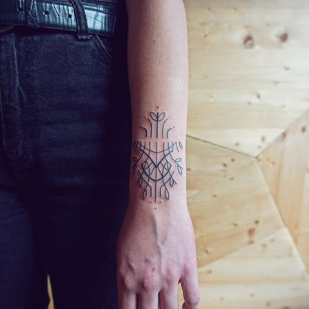 Flash tattoo