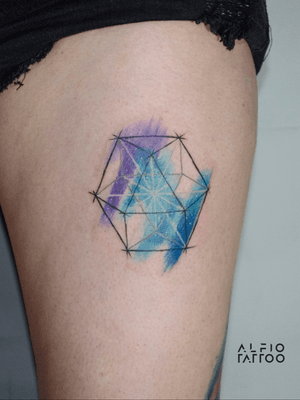 Design and tattoo by Alfio tattoo!#Geometria #design #designtattoo  #geometrictattoo  #geometric #tattoocolor #linework  #santelmo #buenosaires #argentina