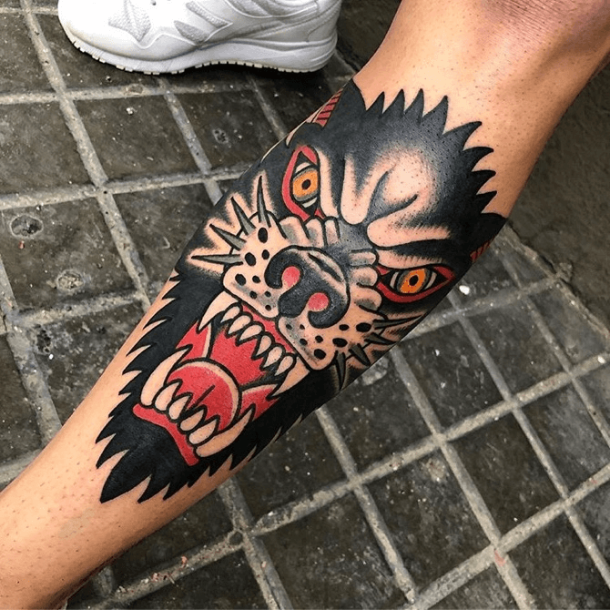 Trad wolf head done by Dean Mooney at Low Tide Tattoo in Southend UK  r tattoos