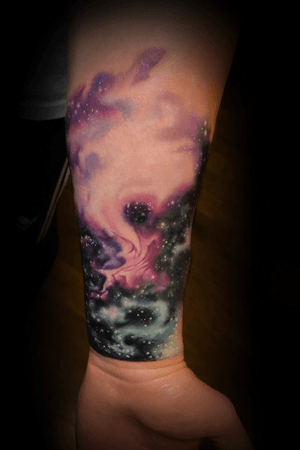 Not quite the final frontier, but we’re getting there. 🚀🚀@monolithtattoo615  #vaporwave #space #flatearth #tntattooartist #tattoo  #drawnon #outerspacetattoo #realism #monolithtattoo615 #monolith_gtattoos #tattoooftheday 
