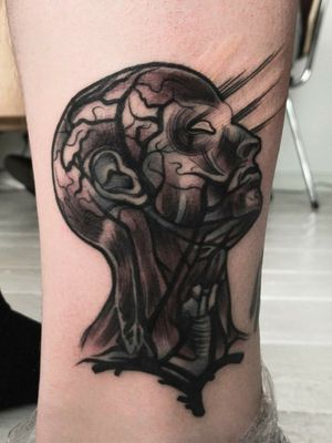 artist: Hovrfoststudio: Szron Tattoo, Poznań Poland#netraditional #neotraditionaltattoo #humanhead #anathomy