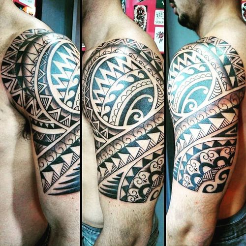 . ⭐ Radac Tattoo @radactattoo ⭐ . ♣️Botafogo Praia de Botafogo, 324 loja 14 Tel.: 25510564 / 998691847 (WhatsApp) . ♣️Copacabana Rua Figueiredo Magalhães, 741 loja M  Tel.: 21434005 / 987737126 (WhatsApp) . . #neliocadar #radactattoo #radactattoocrew #proibidochorar #nopainnogain #tattoodo #tatuagem #tattoo #tattoos #tattooplace #tattoo2me #riodejaneiro #zonasul #bairropeixoto #praiadebotafogo #copacabana #instagram #instattoo #gopro #freehand #freehandtattoo #maori #maoritattoo #blackworktattoo #desenhostribais #tribal #tattootribal #tribalstyle #tribaltattooers
