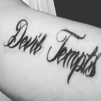 Flash tattoo