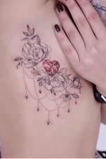 🌷 #tattoo #tattoos #tattooed #tattooist #tattooart #tattooistartmag #tattooink #tattoodesign #flower #flowers #flowerstagram #inkart #art #drawing #instaartist #design #designs #colortattoo #instaartist #flowerstattoodesign #artist #artwork #rose #rosetattoo #roses #linetattoo #linearts #flowergram #flower #flowerlover 