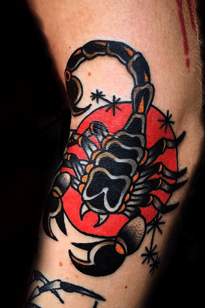 Scorpione #boldtattooart #traditionaltattoo #art #tradtattoo #tradtattoos #powertats #colortattoo #americanatattoo #bold #tattoo #drawing #sketch #eurotradtattoo #boldwillhold #painting #ink #inked #bff #tatuering #music #ta2 #realtattoos #tradicional #tradicionaltattoo #tdpsubmissions 