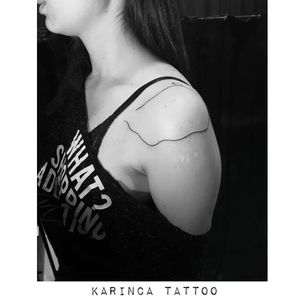 V.10 - "Sugar Man"Instagram: @karincatattoo #v10tattoo #freehand #sugarman #shoulder #arm #tattoo #tattoos #tattoodesign #tattooartist #tattooer #tattoostudio #tattoolove #ink #tattooed #girl #woman #tattedup