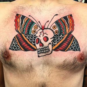 Tattoo by Gianni Gigliotti #GianniGigliotti #deathmothtattoos #deathmoth #chesttattoo #color #traditional #moth #butterfly #skull #death #insect #animals #wings