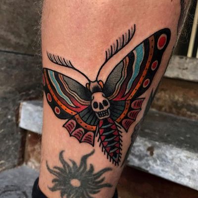 Marina Goncharova #MarinaGoncharova #deathmothtattoos #color #traditional #wings #death #skull #insect #nature #animal #dots