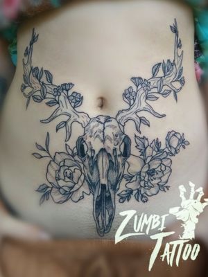#tattooblackwork #tattoobrazil #womantattoo #fineline #tattoofeminina #tattooexclusiva #zumbitqttoo