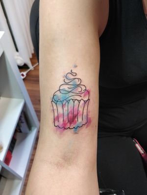 Cupcake watercolour tattoo