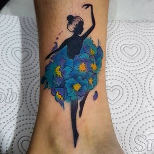 #watercolortattoos  #watercolortattoo #tattoo #art #delicated #ballerina 