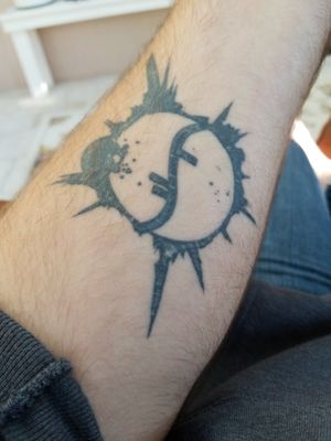 Custom tatt. Heroes eclipse logo, with the "great power, godsend" symbol within. Got it a few years ago. Needs a touch up. #heroes #nbc #superhero #hiro 