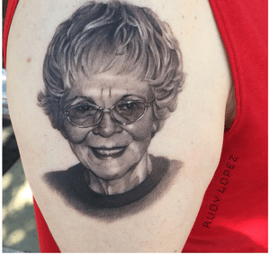 Memorial tattoo of Tims mother. Did this one is Oregon. 