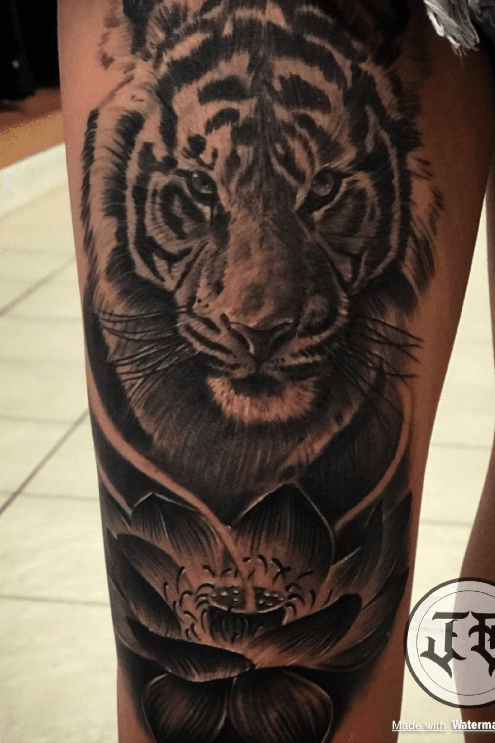 Tattoo uploaded by Jonathan Espinoza • Tiger n lotus flower. @jonathan59590  • Tattoodo