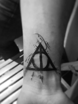 #deathlyhallows #reliquiasDaMorte #tattoo