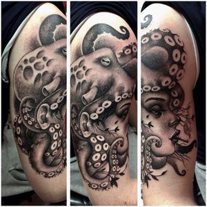 Octopus lady head black and grey
