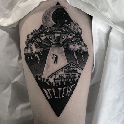 BEST REAL UFO  Alien tattoo, Galaxy tattoo, Ufo tattoo