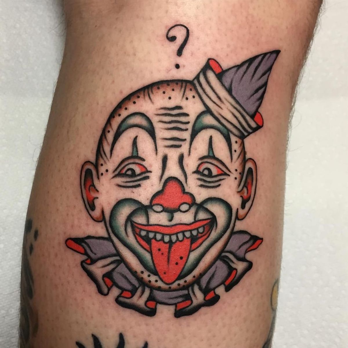 Смеющийся клоун тату