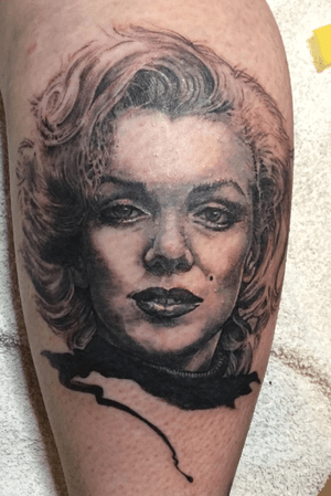 Portrait Marilyn #cultartshop #tattoogj #tattooart #aaltinktattoo #cultart 
