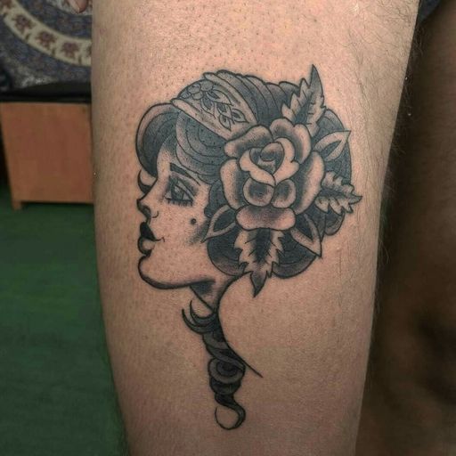 Flash tattoo