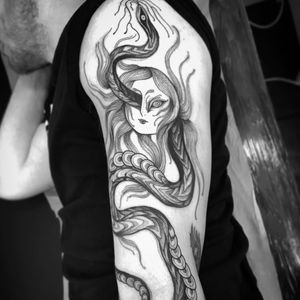 Tattoo by Nomi Chi #NomiChi #blackwork #illustrative #linework #dotwork #ladyhead #severedhead #snake #serpent #animal #strange #surreal #darkart