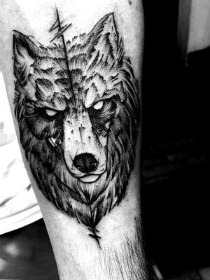 My First Tatoo. #wolf#wolfhead#love#wolftatoo#tatoodo