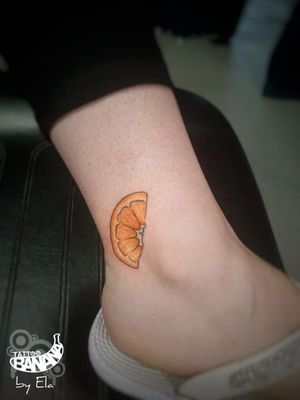 Orange. #tattoobanana #tattoo #tattoos #tats #tatt #tattooprime #tattooed #tattooer #tatuajes #tattodo #tattooart #tattooink #tattooartist #tattooist #bodyart #inked #thurles #ink #tatuaze #tatuaje #worldfamousink #sabretattoosupplies #eztattooing #eztattoosupply #irelandtattoostudio #tattooshop #radtattoos #tattooideas #tattoo #orange #fruittattoo 