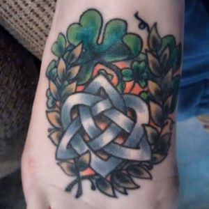 My foot: Celtic knot with the heart behind it. Greek lorals (didn't realize this til after 😤), later added the sharocks and full color. 