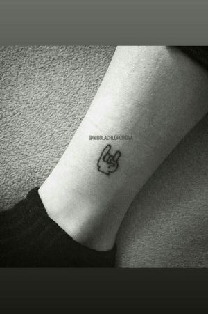 #tattoo #rock #punk #punkgirl #rockgirl #hand #ink #mywork #czech 