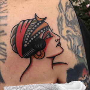 #traditional #traditionaltattoo #traditionalladyhead #ladyhead #ladytattoo #ladyheadtattoo #traditionalladyheadtattoo #traditionalladytattoo 