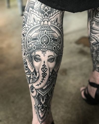 GANESHA Thank you Karen for the privilege of tattooing you and everything you do for @personal.ink #allsacredtattoo #gratitude #Ganesha #Hindu #ornamental