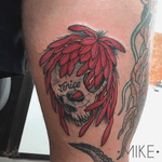 • Skull and Kiku • #tattoo #tattoos #tattooart #ink #inked #skull #skulltattoo #chrisanthemum #japanese #japanesetattoo #neojapanese #neotraditional #Venice #worldfamousink 