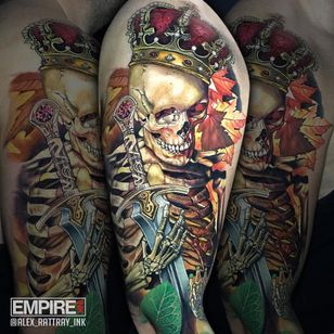 Tatuaje de esqueleto por Alex Rattray